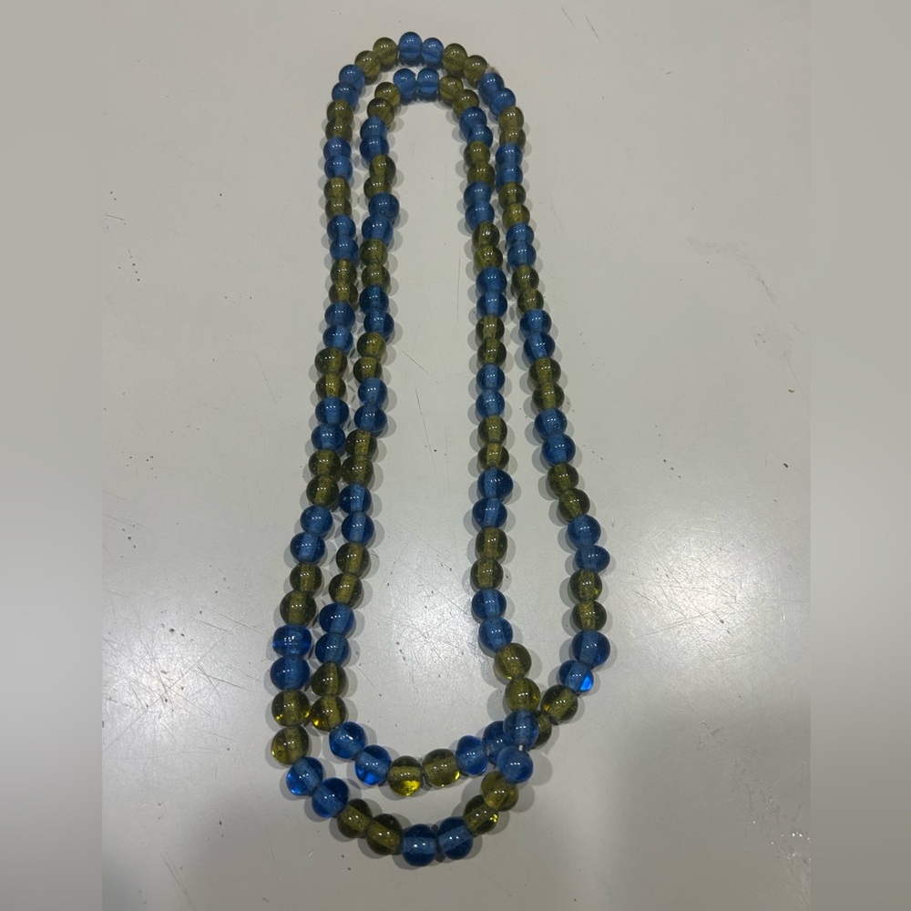 Vintage Blue and Green Glass Beaded Necklace